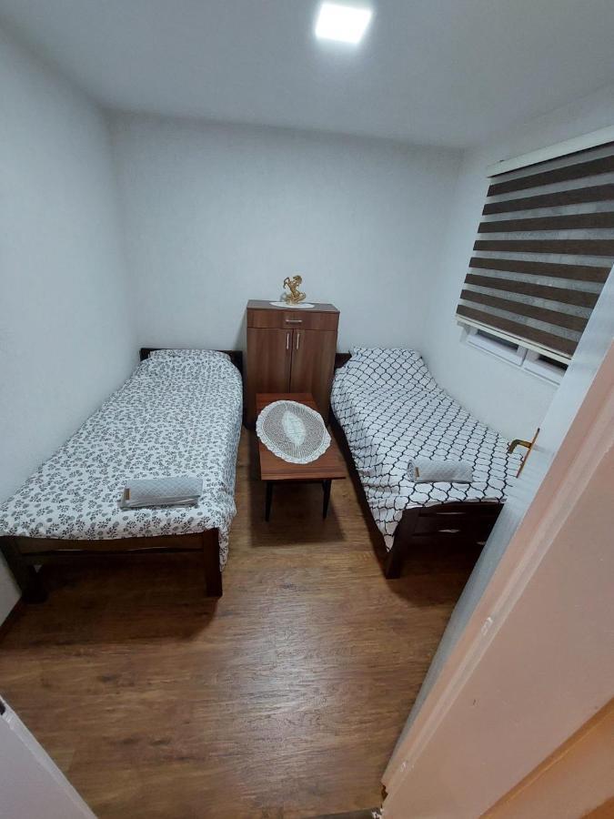 L'Appartement De La Pyramide Du Soleil Visoko Exterior foto